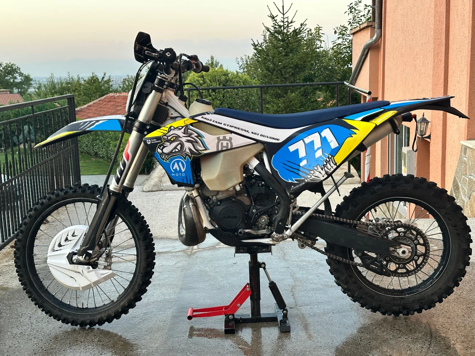 Husqvarna TE 300i, снимка 4 - Мотоциклети и мототехника - 56175688