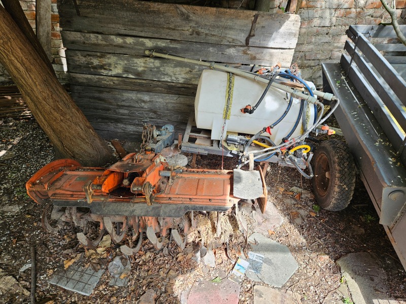 Трактор Kubota B7000, снимка 12 - Селскостопанска техника - 45559223