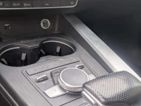 Audi A4 Premium Plus/S Line/Подгрев/Шибедах/360 Кам/Памет, снимка 16