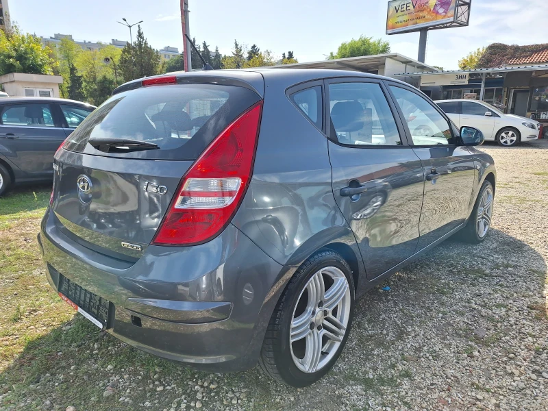 Hyundai I30 1.6 GRDI, снимка 4 - Автомобили и джипове - 47474766