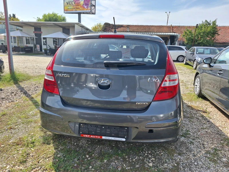 Hyundai I30 1.6 GRDI, снимка 5 - Автомобили и джипове - 47474766