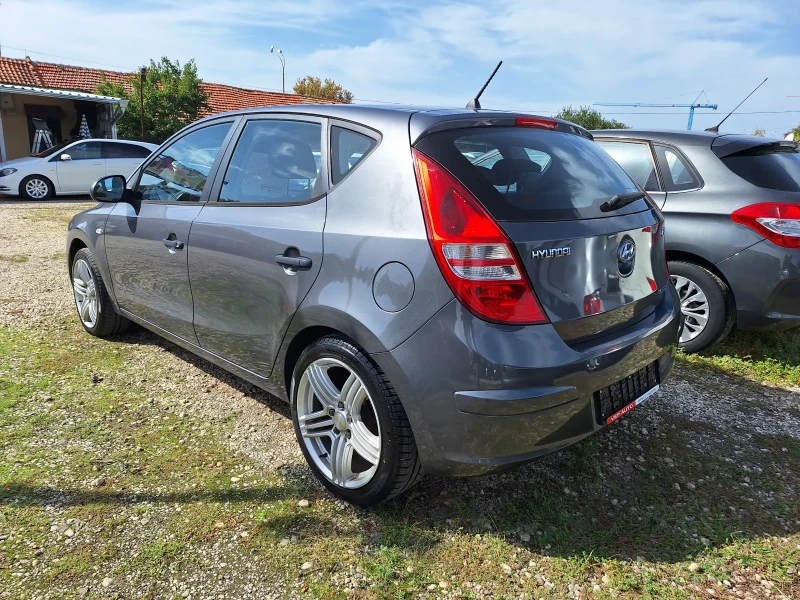 Hyundai I30 1.6 GRDI, снимка 6 - Автомобили и джипове - 47474766