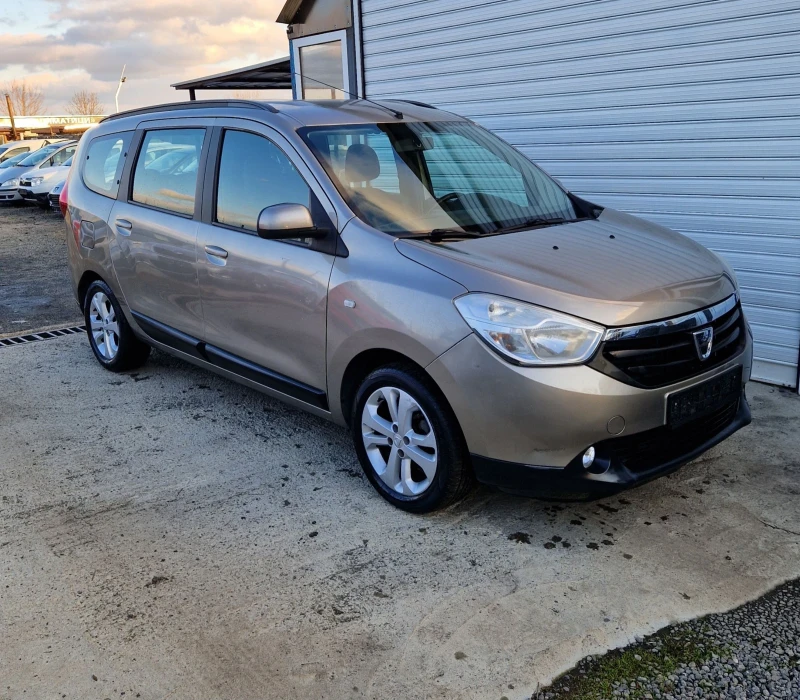 Dacia Lodgy 1.6 ГАЗ 6+ 1, снимка 1 - Автомобили и джипове - 48310979