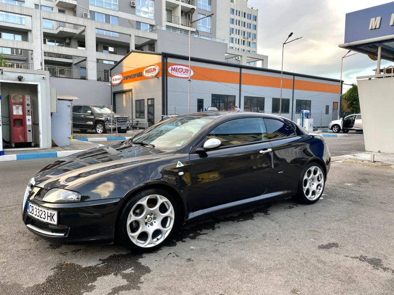 Alfa Romeo Gt Blackline, снимка 2 - Автомобили и джипове - 48360759