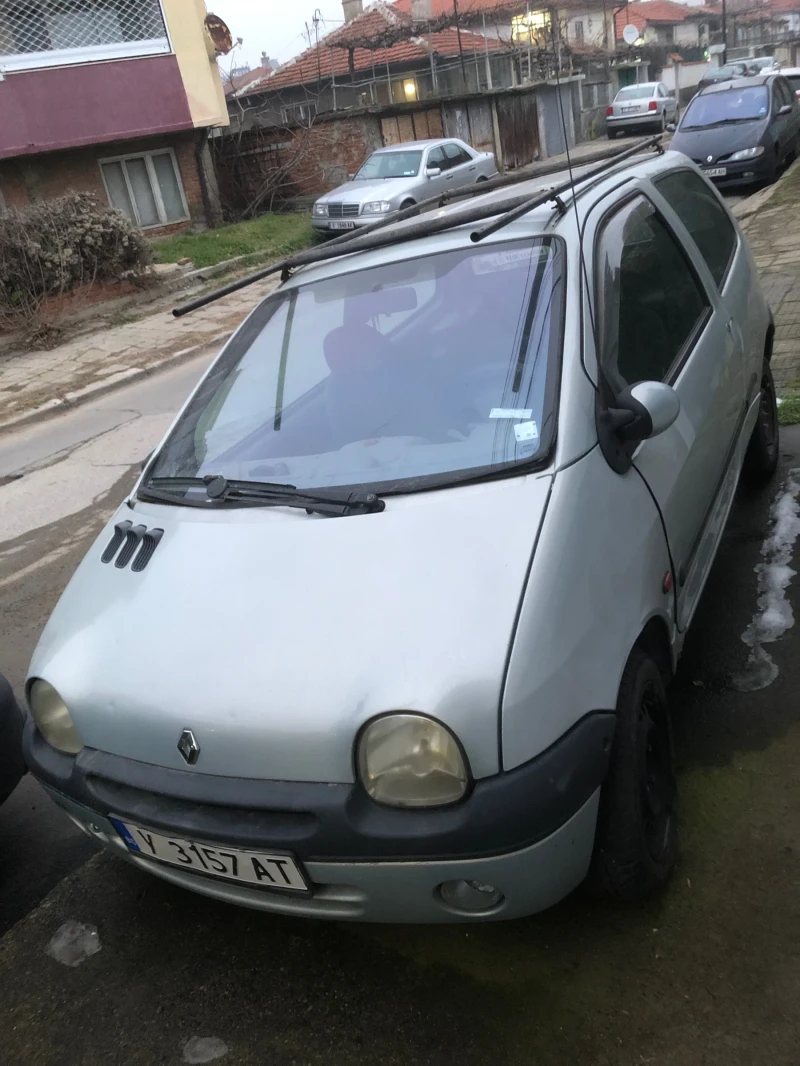 Renault Twingo C06, снимка 1 - Автомобили и джипове - 49479266