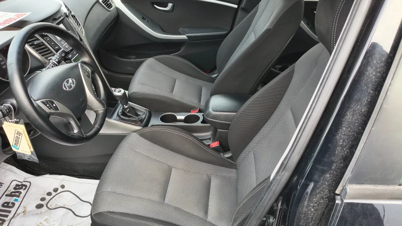 Hyundai I30 1.6 CRDi, снимка 12 - Автомобили и джипове - 51271916