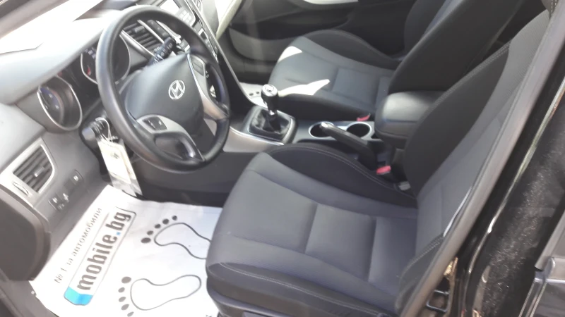 Hyundai I30 1.6 CRDi, снимка 8 - Автомобили и джипове - 51271916