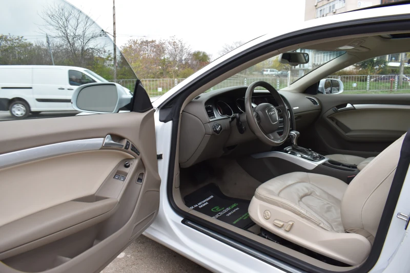Audi A5 2.0T* COUPE* WHITE-PEARL, снимка 9 - Автомобили и джипове - 52374643