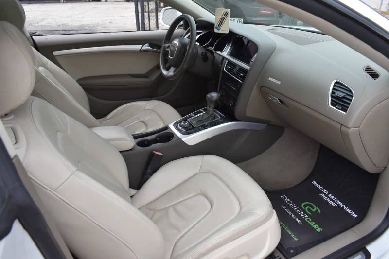 Audi A5 2.0T* COUPE* WHITE-PEARL, снимка 12 - Автомобили и джипове - 52374643