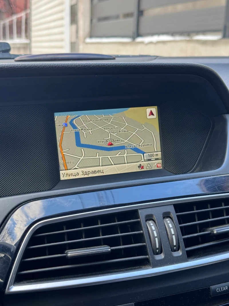 Mercedes-Benz C 220 2.2, снимка 13 - Автомобили и джипове - 53053900