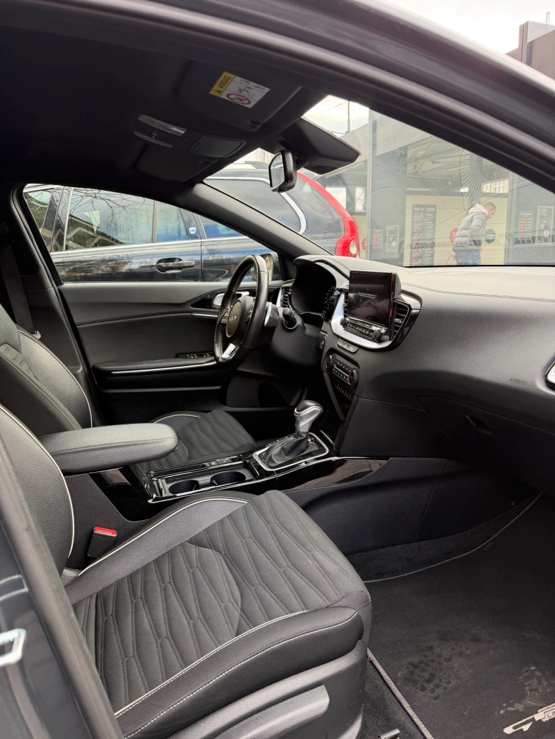 Kia Ceed GT-Line MHEV 7AT DIGITAL, снимка 6 - Автомобили и джипове - 53101627