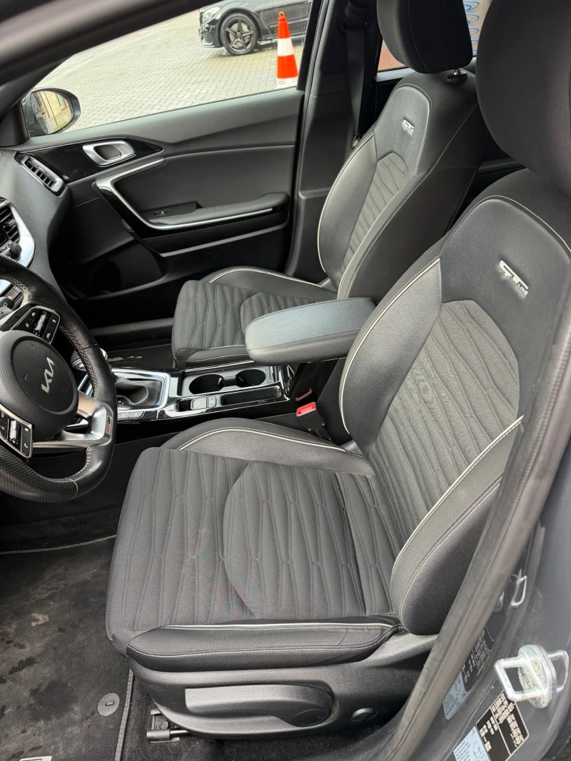 Kia Ceed GT-Line MHEV 7AT DIGITAL, снимка 12 - Автомобили и джипове - 53101627