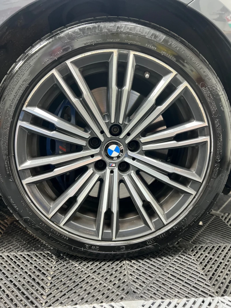 BMW 330 Full M ///, снимка 9 - Автомобили и джипове - 53115184