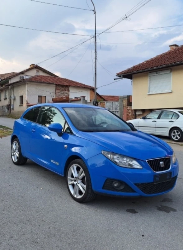 Seat Ibiza, снимка 2 - Автомобили и джипове - 47482830