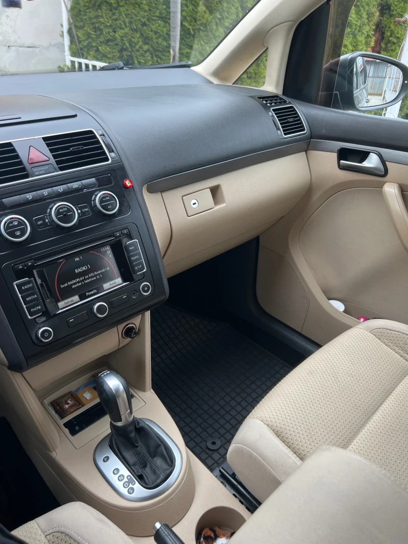 VW Touran Ван - 14999 лв. - 74869940 | Car24.bg