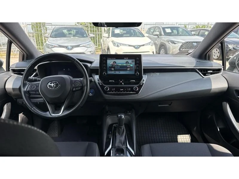 Toyota Corolla HB 1.8 HSD Luxury - изображение 8