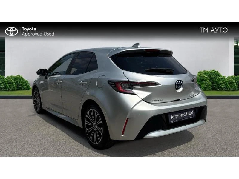 Toyota Corolla HB 1.8 HSD Luxury - изображение 2
