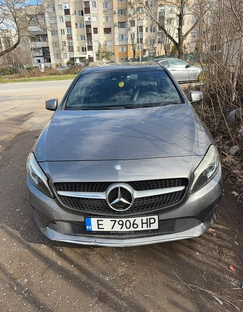 Mercedes-Benz A 220 4X4 AMG Line, снимка 5 - Автомобили и джипове - 53527236