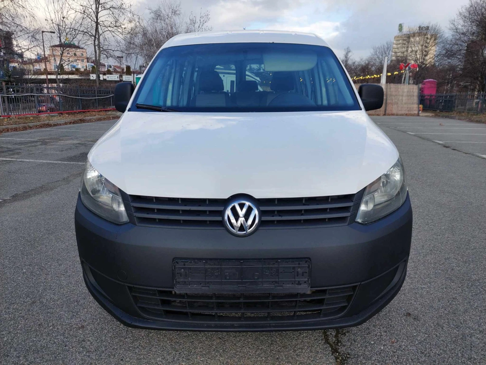 VW Caddy 1,6TDI 75ps 5MECTA - изображение 3