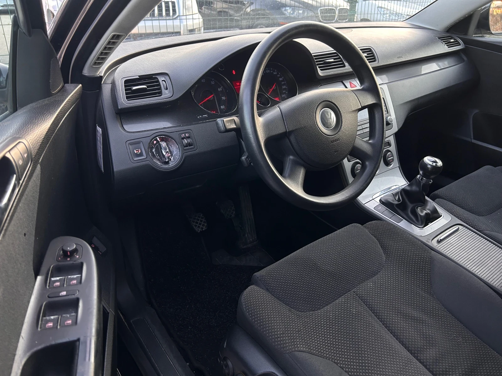 VW Passat  - изображение 9