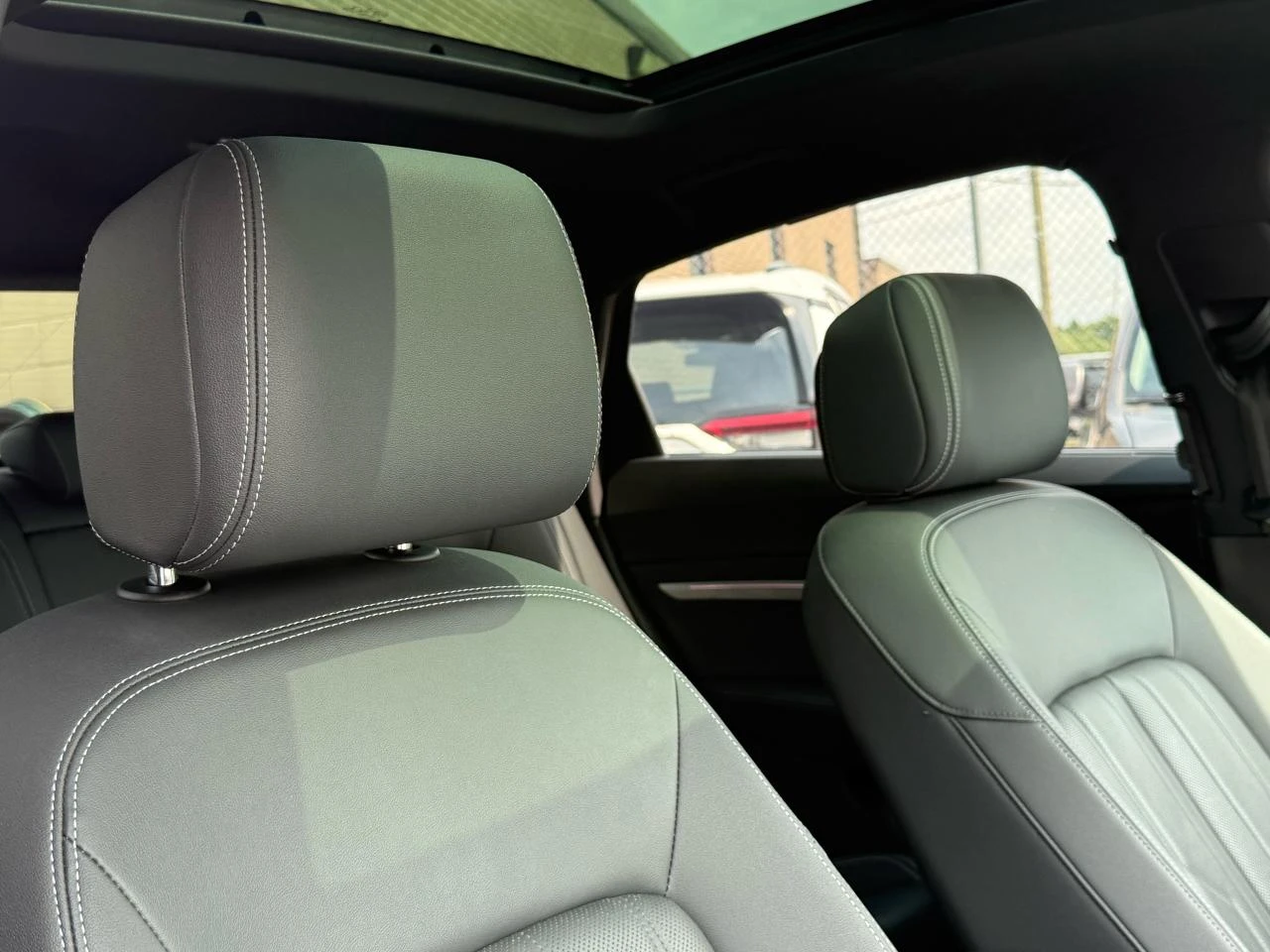 Audi E-Tron Sportback / Technik / S-Line | Mobile.bg   11