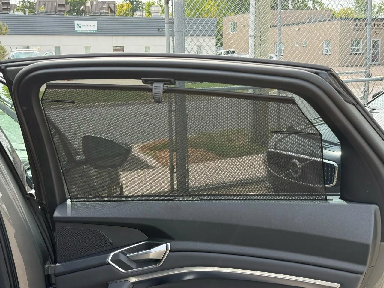 Audi E-Tron Sportback / Technik / S-Line | Mobile.bg   14