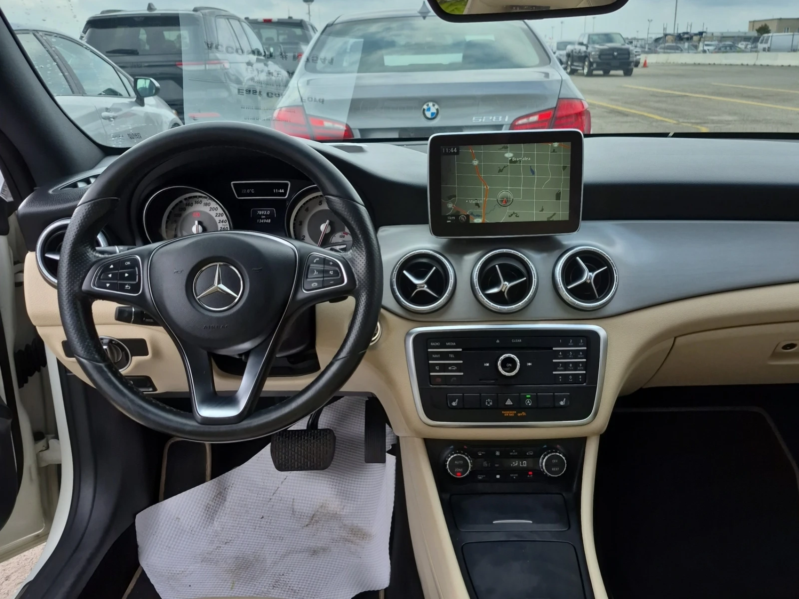 Mercedes-Benz CLA 250 * CARFAX * БЕЗ ПЪРВОНАЧАЛНА ВНОСКА - изображение 6