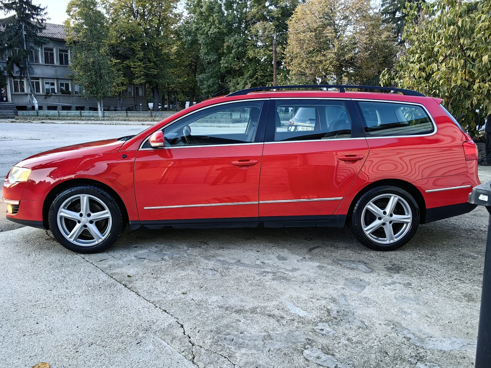 VW Passat 2.0TDI BMP/8KЛ. 182000км. 4х4  - изображение 6