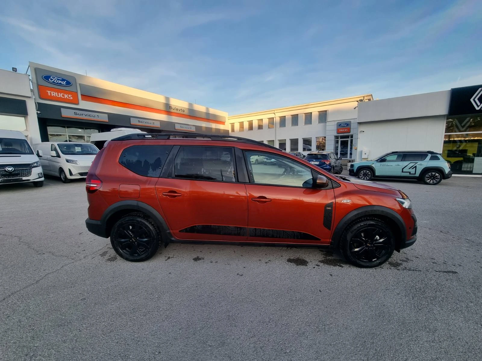 Dacia Jogger Extreme 7 ECO-G 100 - изображение 4