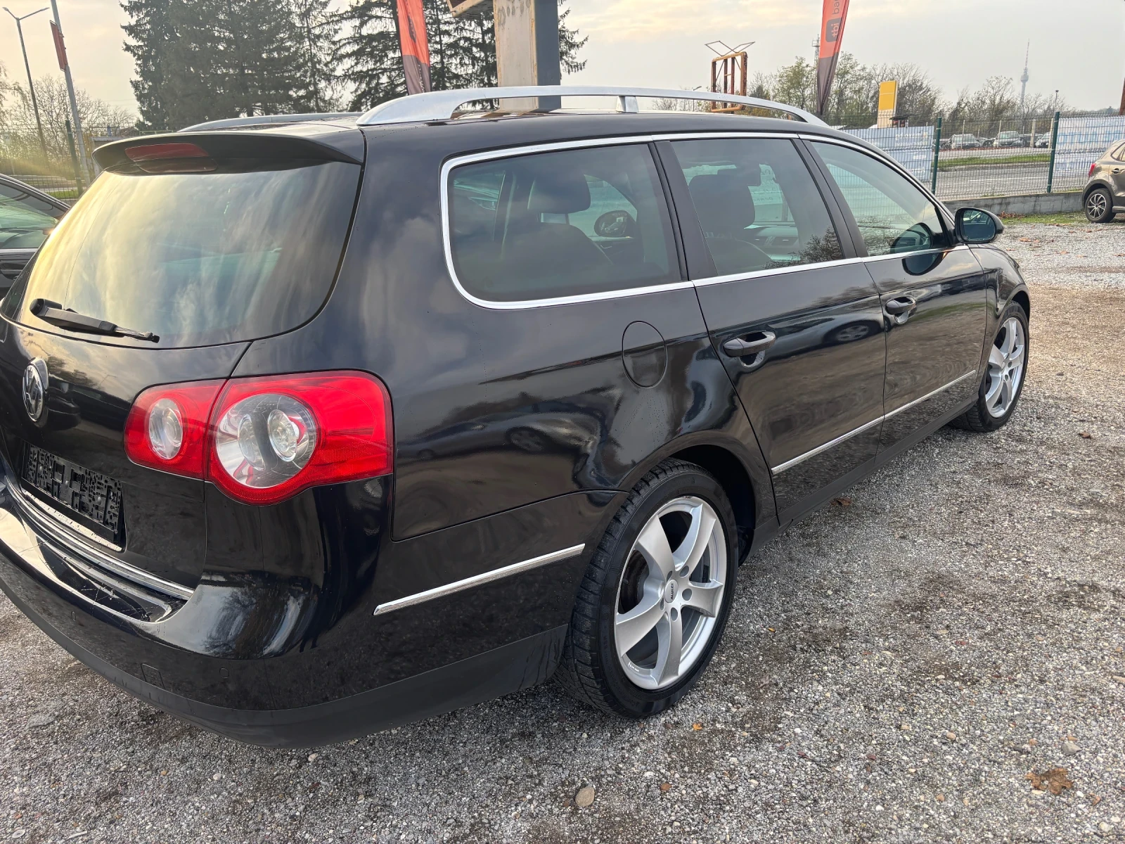 VW Passat 2009+ ФЕЙС+ 2.0TDI-140-HAI LAIN+ 6 ск-КАТО НОВ - изображение 4