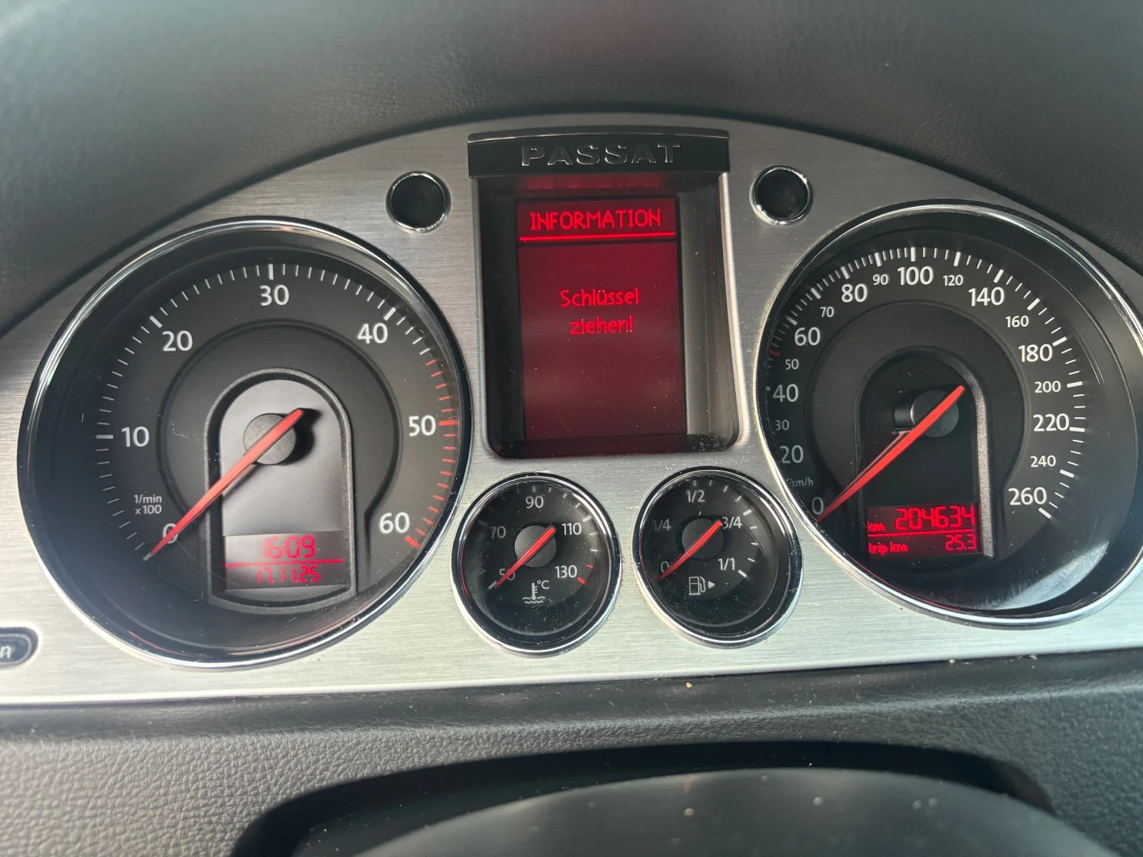 VW Passat 2009+ ФЕЙС+ 2.0TDI-140-HAI LAIN+ 6 ск-КАТО НОВ - изображение 10