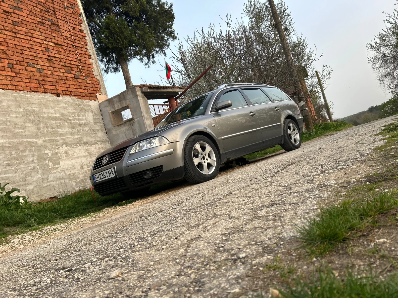 VW Passat  - изображение 6