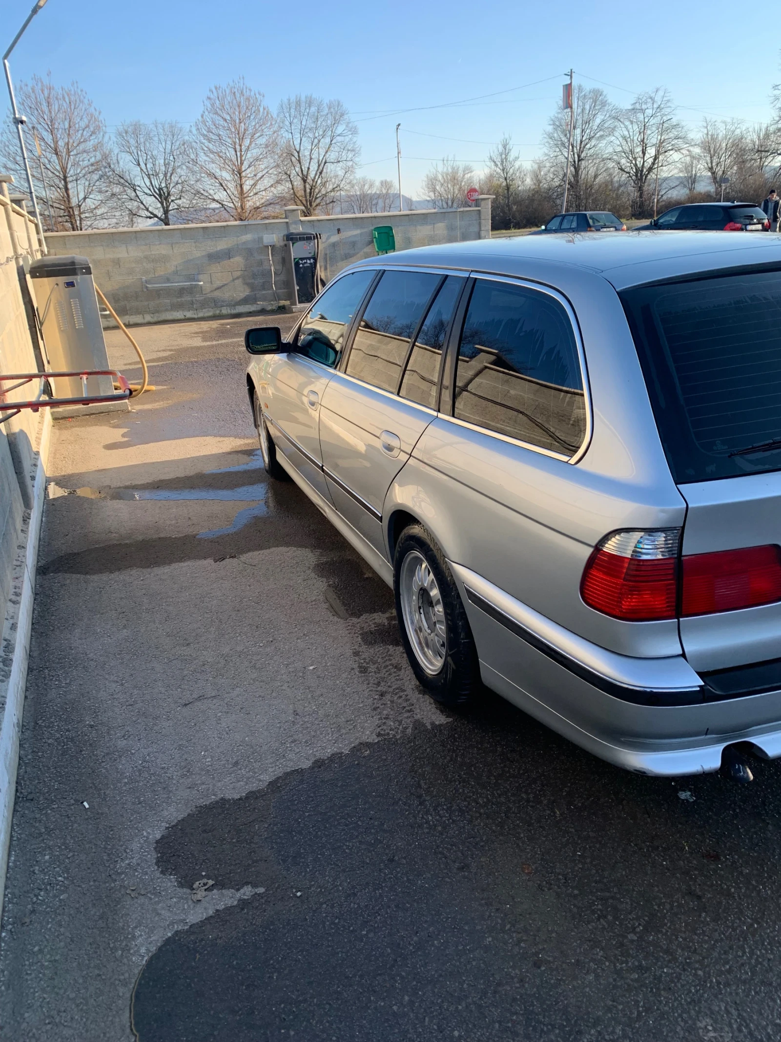 BMW 520  - изображение 7