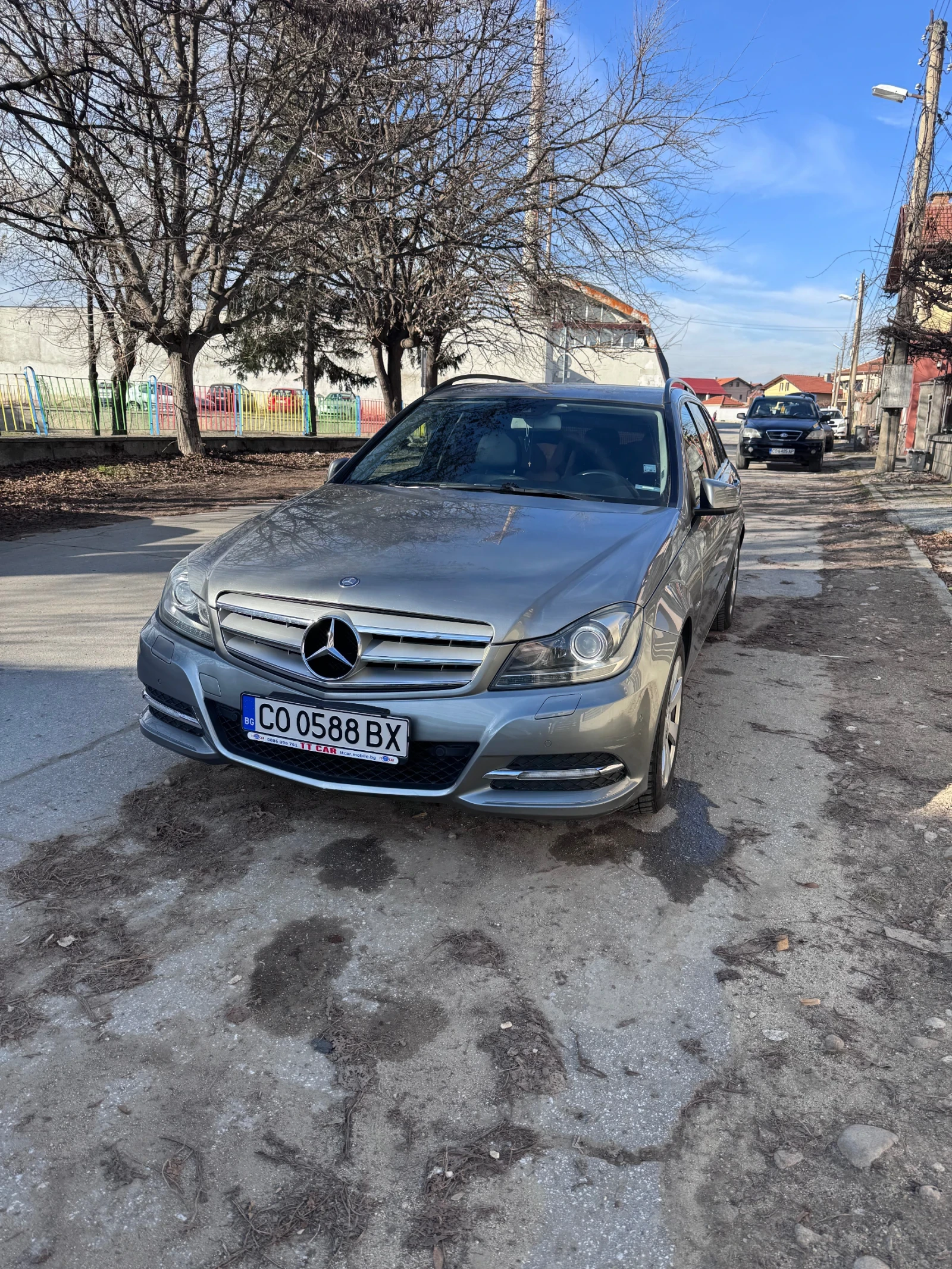 Mercedes-Benz C 220 2.2 - изображение 2