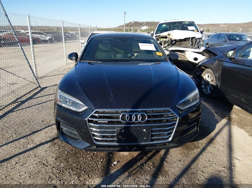 Audi A5 2.0T Premium, снимка 12 - Автомобили и джипове - 53958423