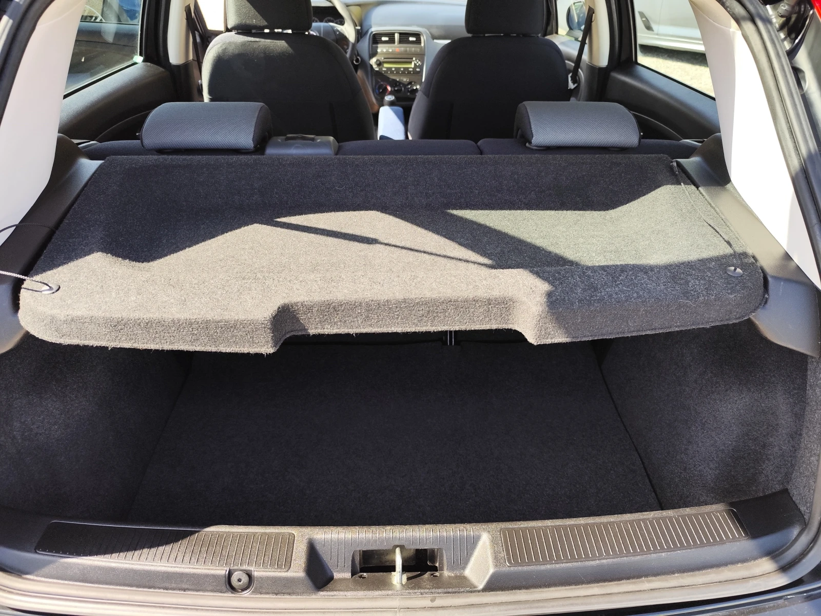 Fiat Punto 1.2i* KLIMA* EURO4* , снимка 13 - Автомобили и джипове - 54225258