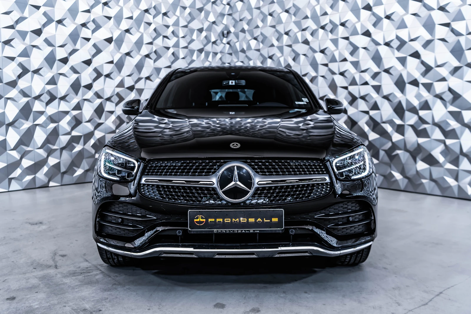 Mercedes-Benz GLC 200  4M AMG* Pano* Burmester, снимка 2 - Автомобили и джипове - 54331429