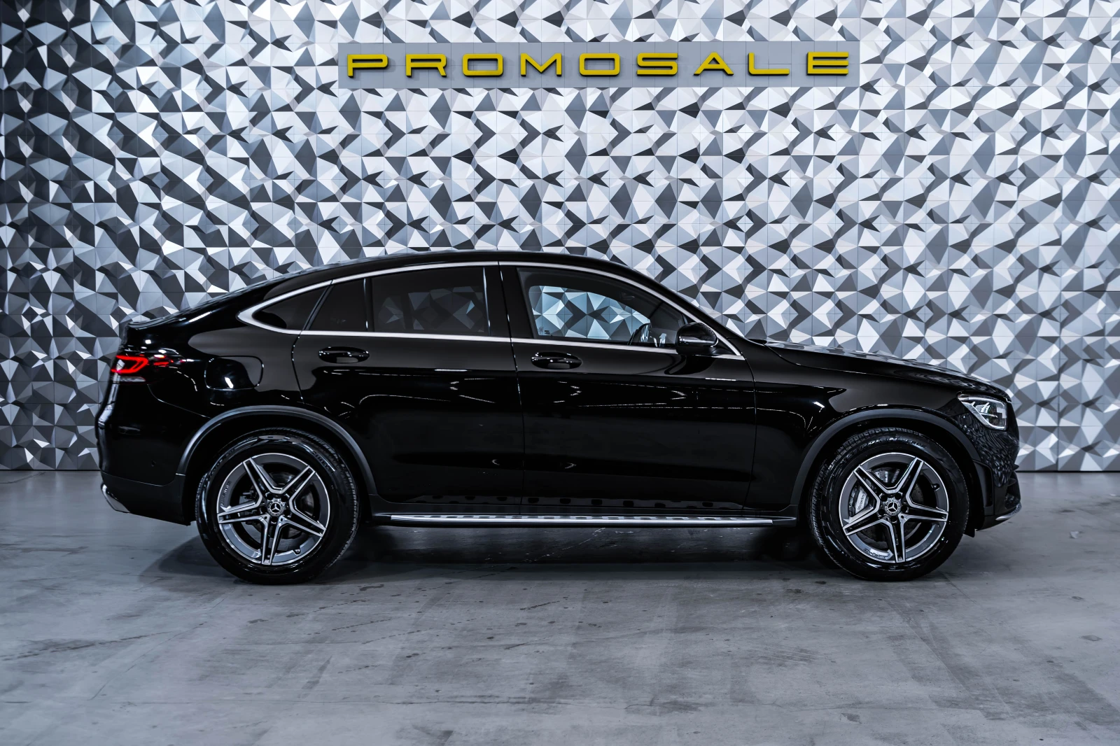 Mercedes-Benz GLC 200  4M AMG* Pano* Burmester, снимка 6 - Автомобили и джипове - 54331429