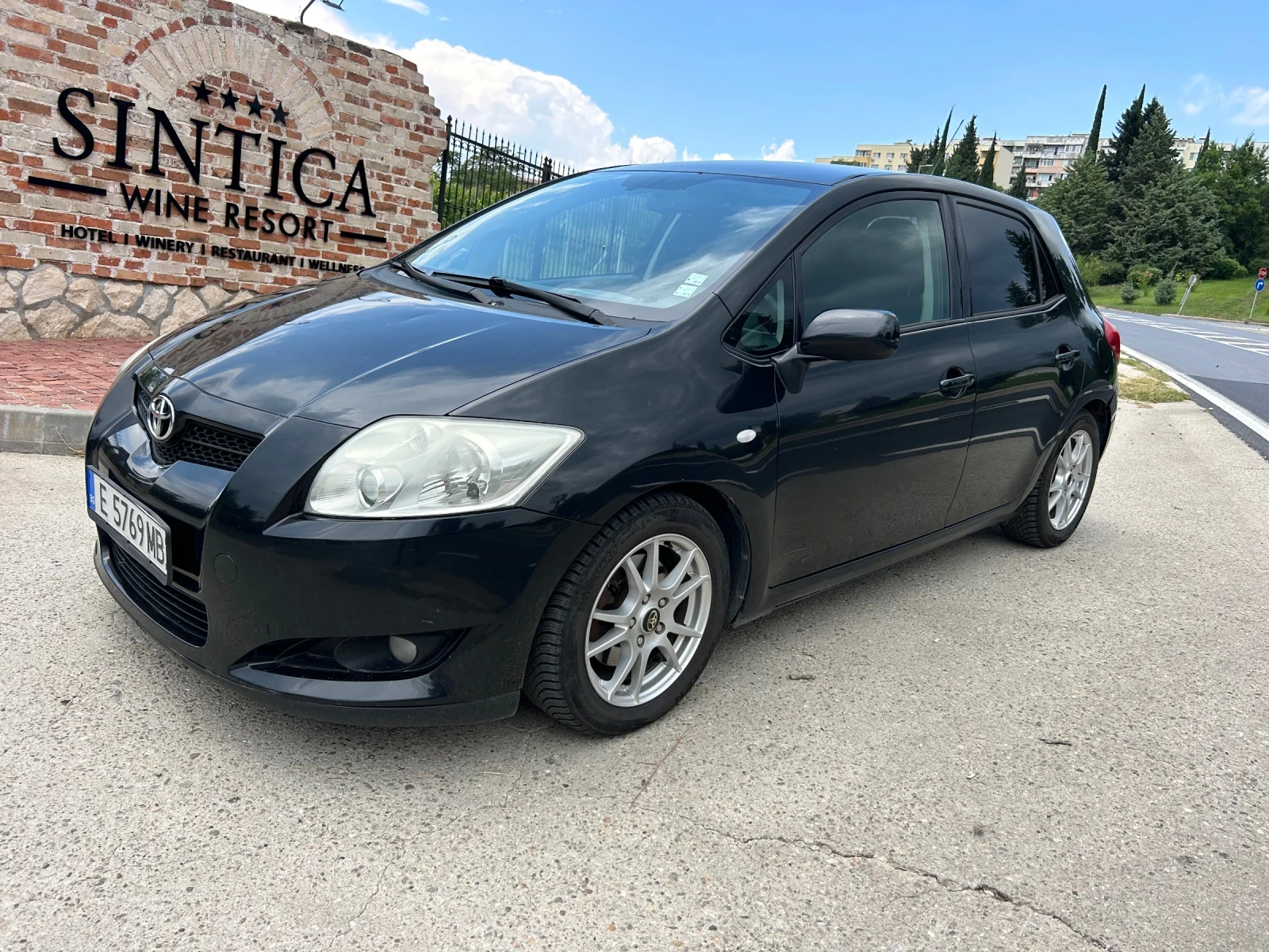Toyota Auris 2.0d 6ск. , снимка 12 - Автомобили и джипове - 55031243