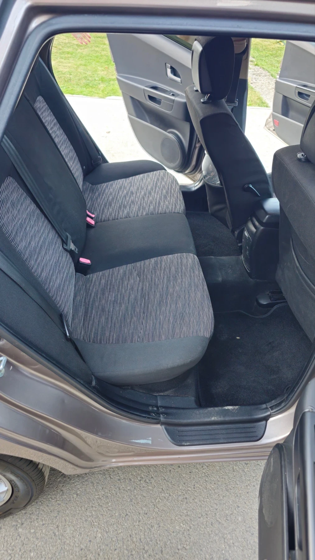 Kia Ceed 1, 6 CRDI, 116 , снимка 10 - Автомобили и джипове - 55093677