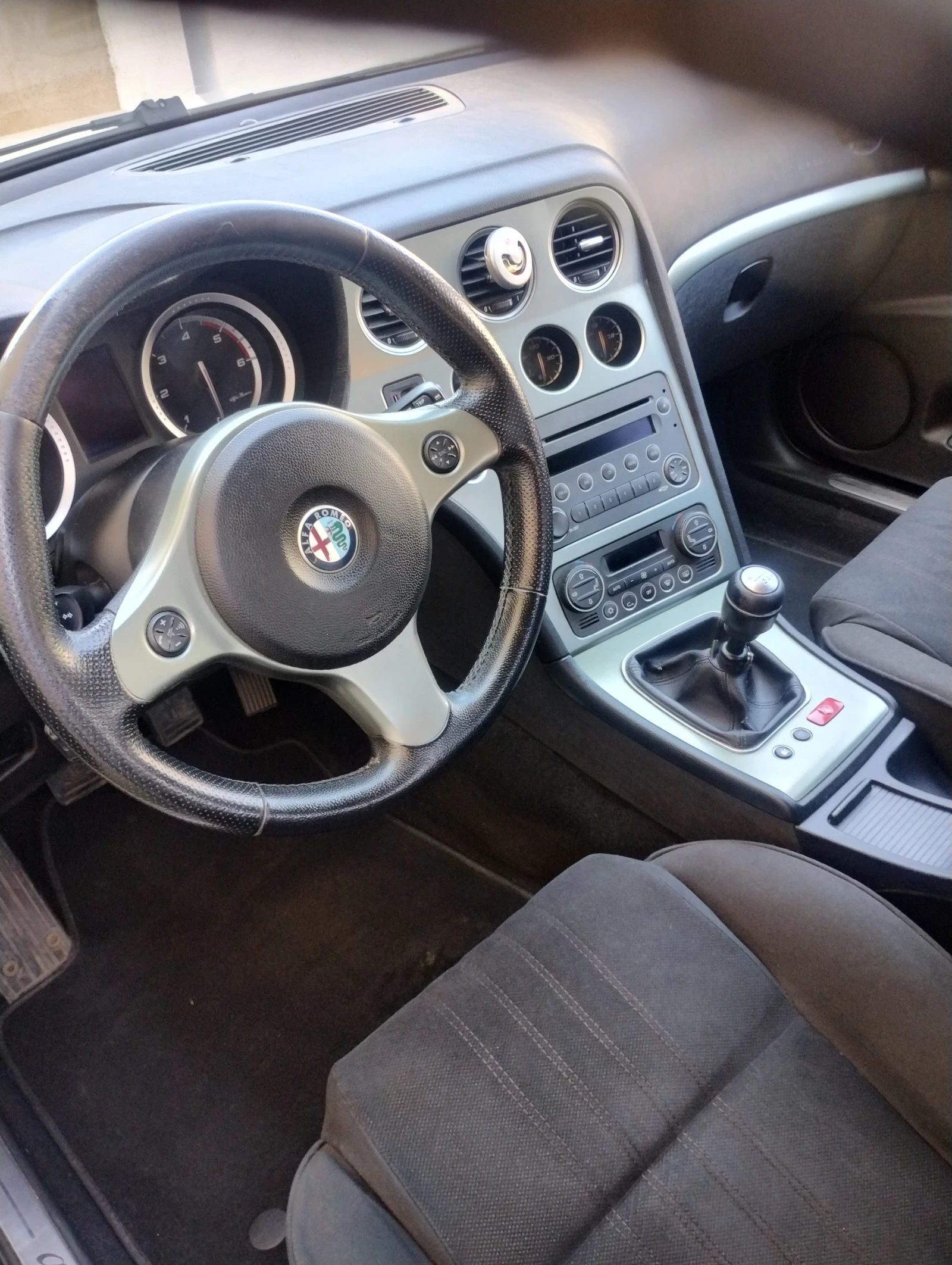 Alfa Romeo 159 sportwagon 2.0 JTDM 170ps, снимка 10 - Автомобили и джипове - 55347097