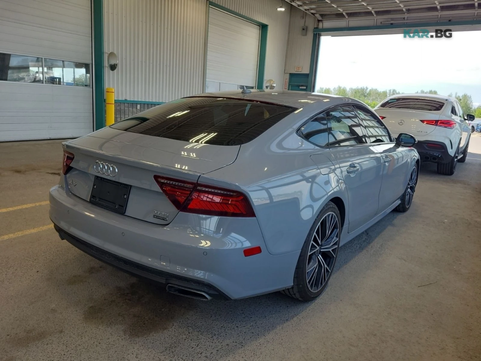 Audi A7 Technik SLine CompettioАвтокредит Цена до България, снимка 3 - Автомобили и джипове - 55412956