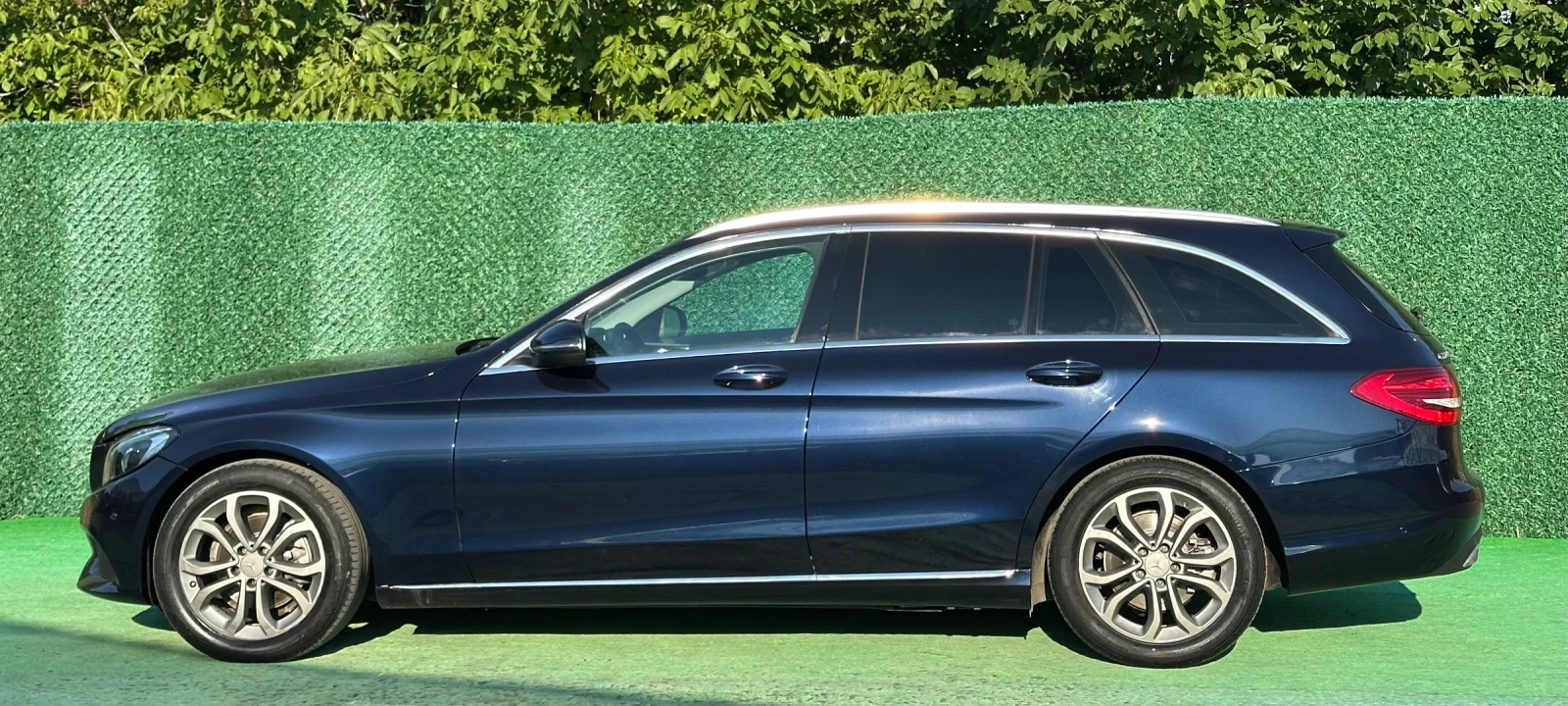 Mercedes-Benz C 220 PANORAMA / KAMERA  / AUTOMATIC , снимка 6 - Автомобили и джипове - 55598987
