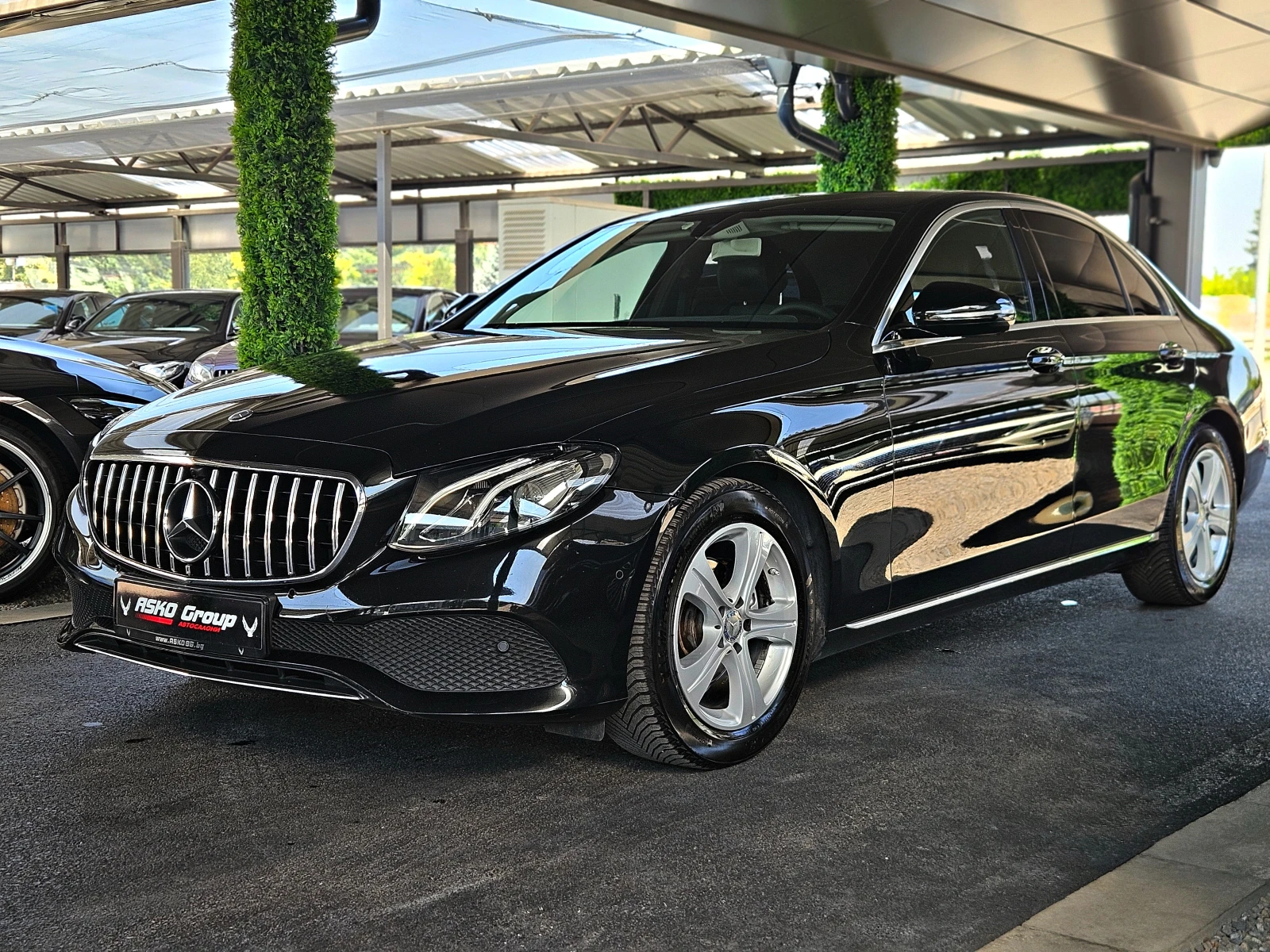 Mercedes-Benz E 220 AMG/GERMANY/180CAMERA/AMBI/ПОДГРЕВ/PARK PILOT/LIZI