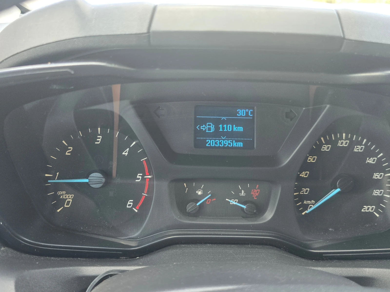 Ford Transit Custom 2.2TDCi/Кемпер/Лизинг, снимка 10 - Автомобили и джипове - 55956935