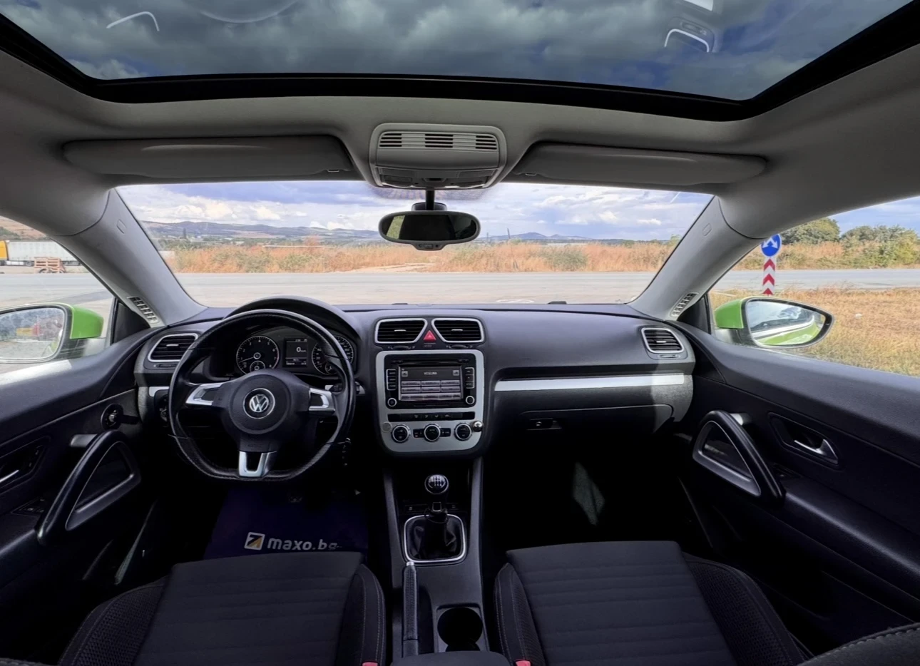 VW Scirocco 1.4TSI , снимка 10 - Автомобили и джипове - 56200506