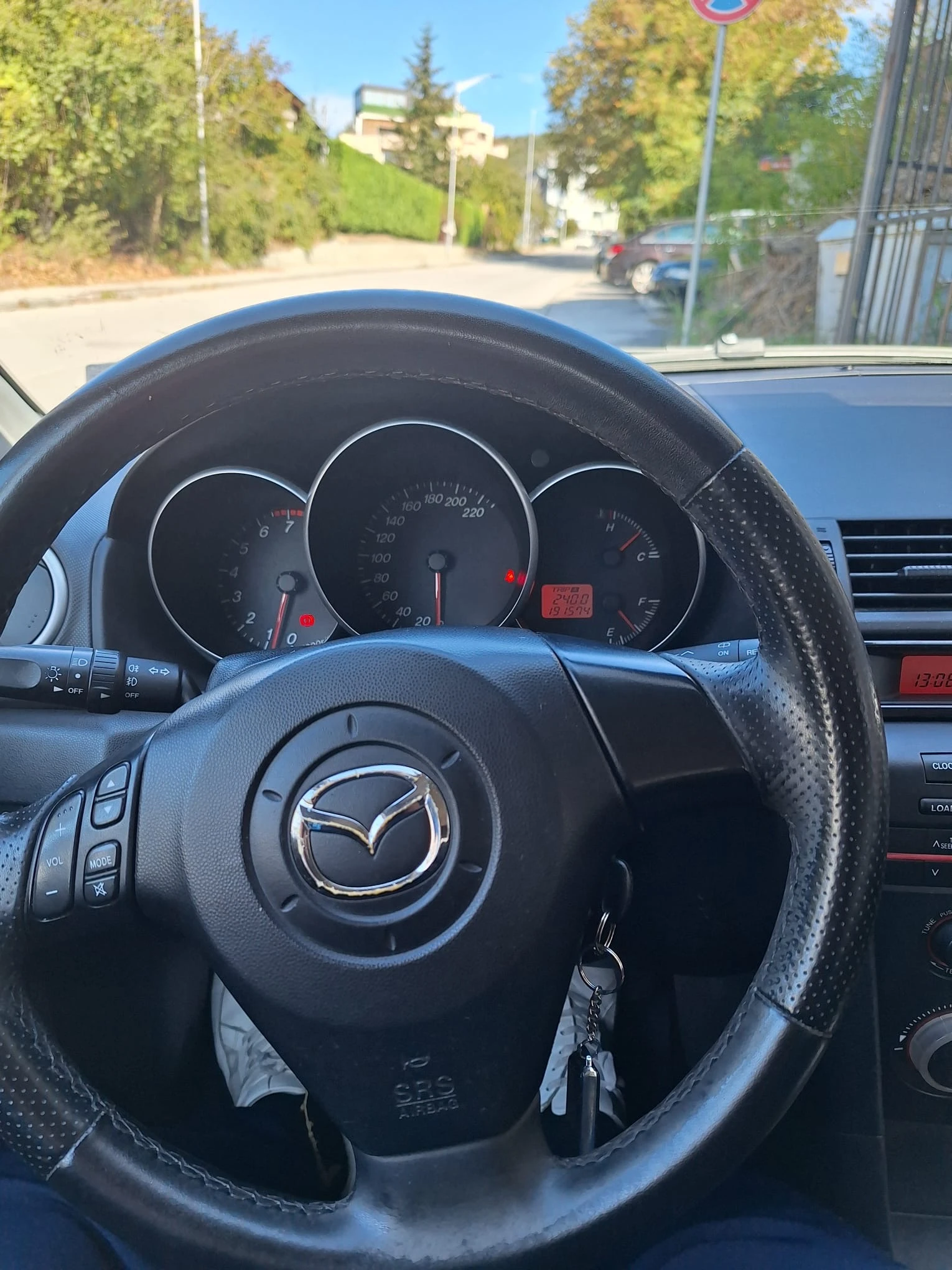 Mazda 3, снимка 8 - Автомобили и джипове - 56592471