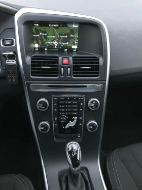 Volvo XC60 ЛИЗИНГ, снимка 14