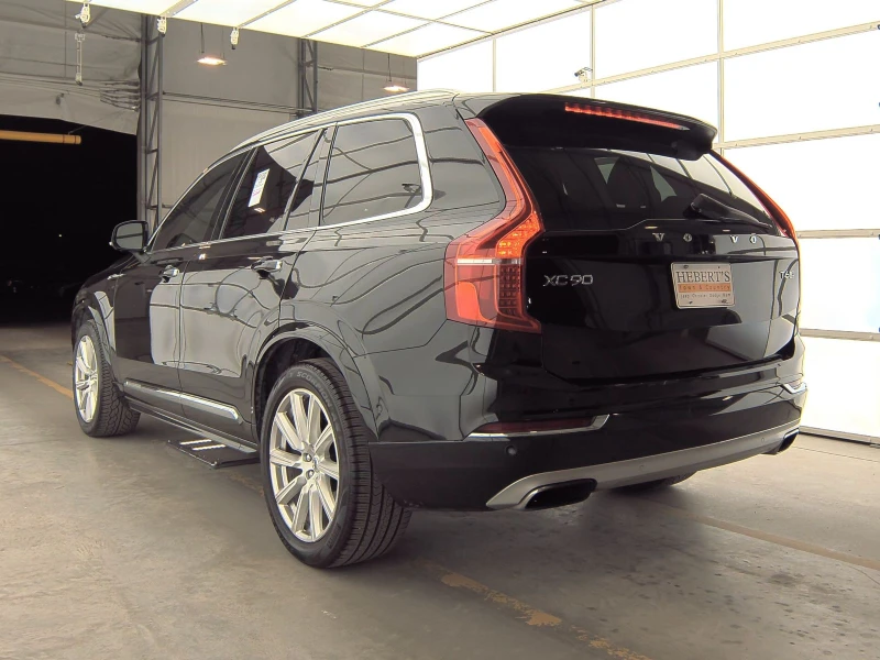 Volvo Xc90 T6* Inscription* Distronic* HeadUp* Камери* Обдух*, снимка 4 - Автомобили и джипове - 47311317