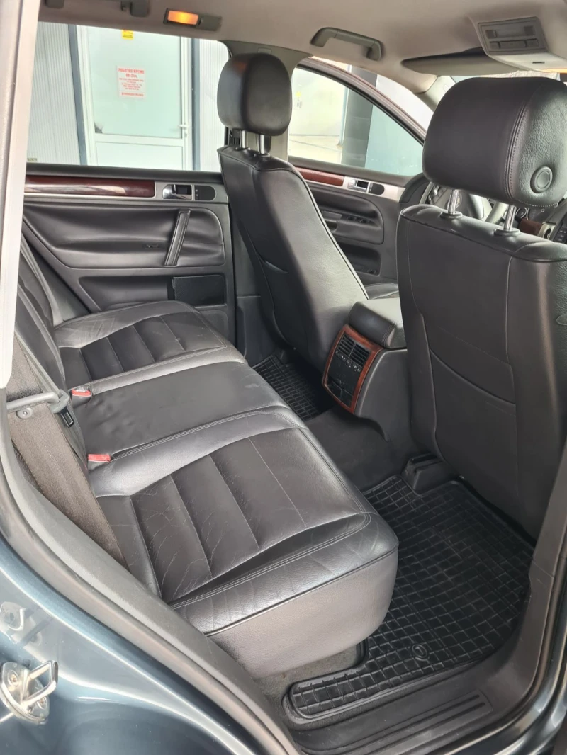 VW Touareg 3.2, снимка 11 - Автомобили и джипове - 48471170